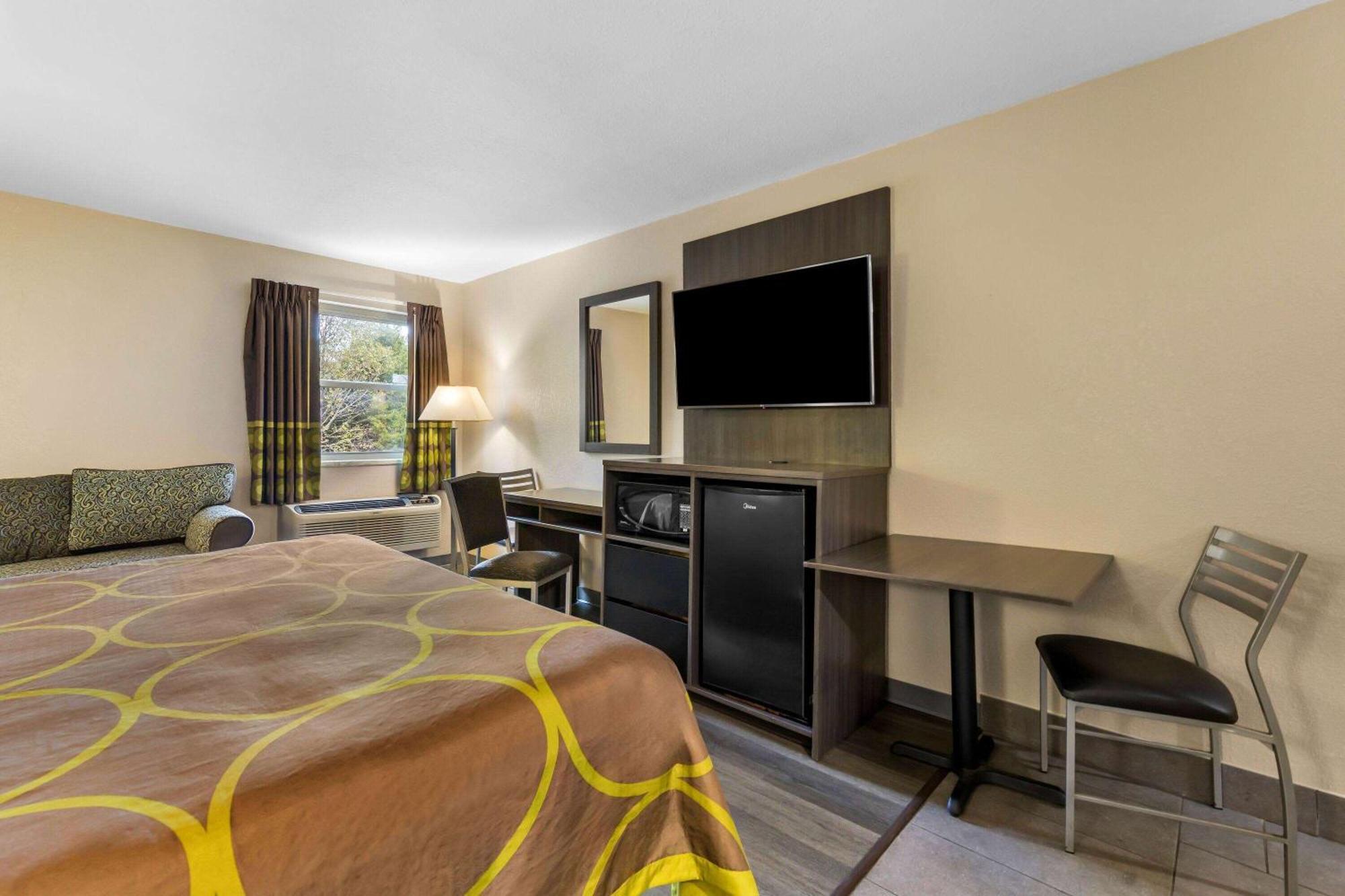Super 8 By Wyndham Dickson Hotel Luaran gambar